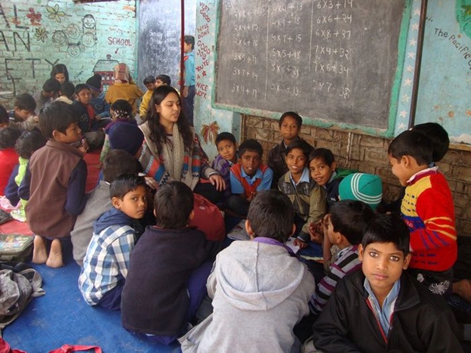 volunteer-img3