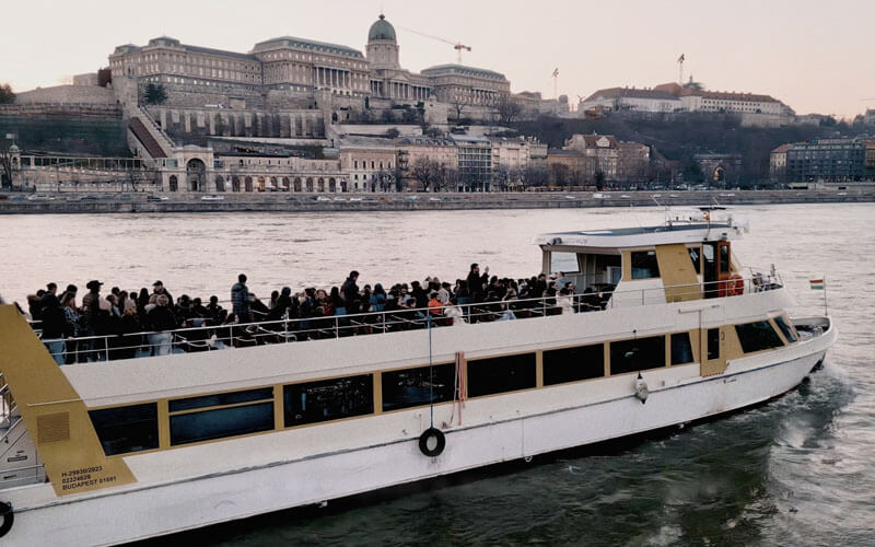 christmas-markes-paris-budapest