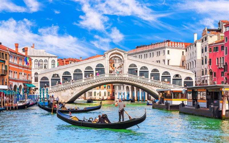 home-italy-img